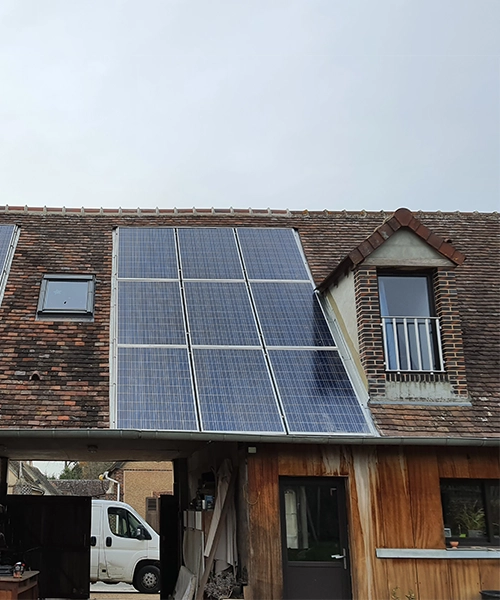 DM Couverture : r&eacute;novation et entretien toiture &agrave; Senonches pr&egrave;s de La Loupe & Ch&acirc;teauneuf-en-Thymerais (28)